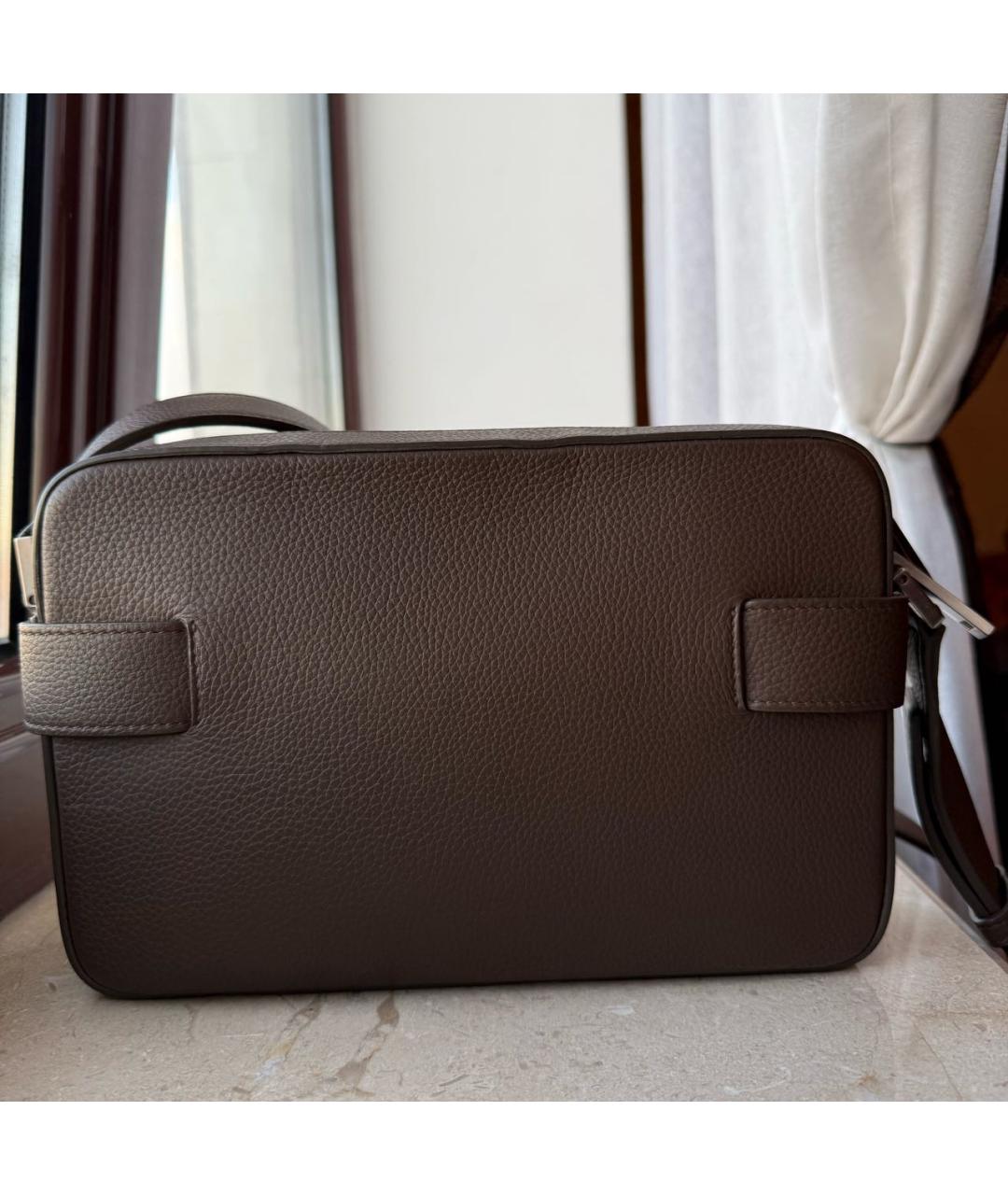 FERRAGAMO Коричневая кожаная сумка на плечо, фото 2