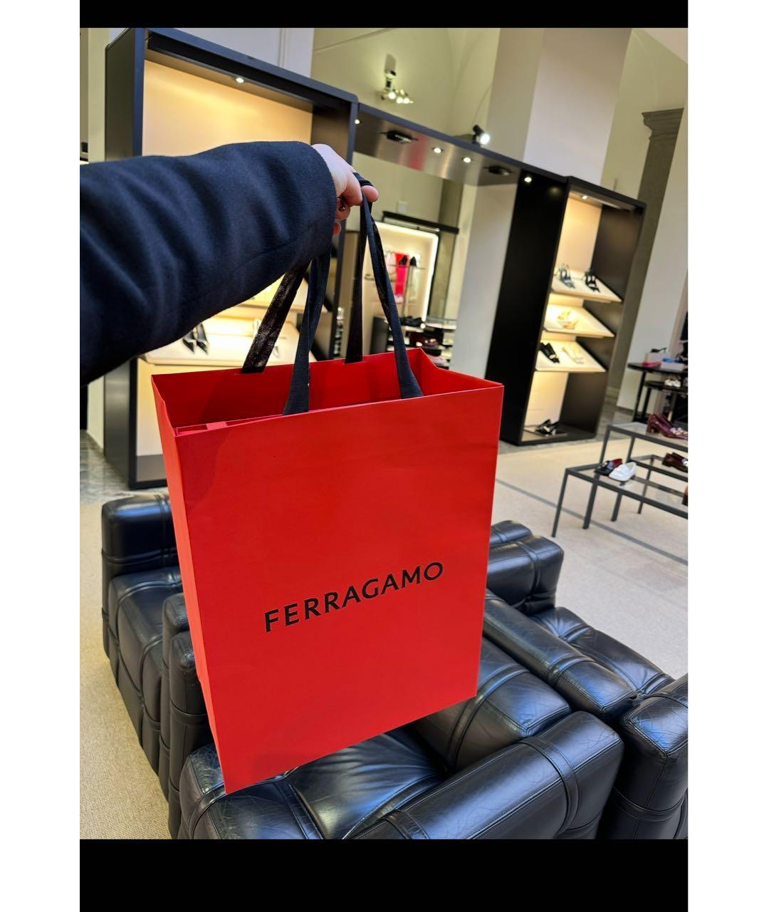 FERRAGAMO Коричневая кожаная сумка на плечо, фото 8