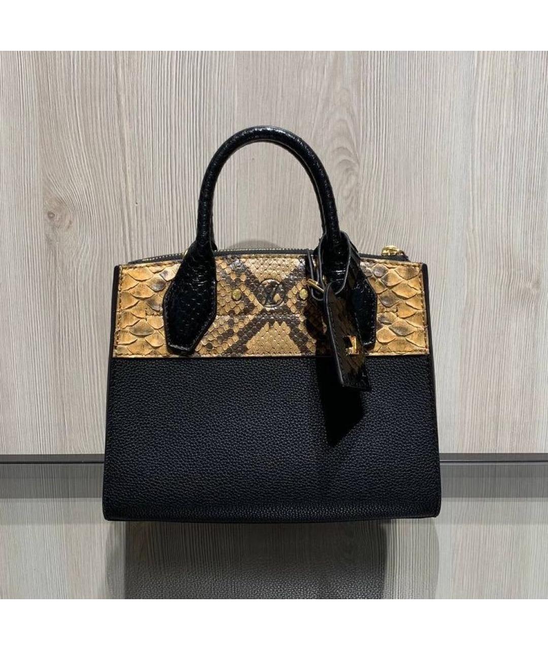 LOUIS VUITTON Черная сумка с короткими ручками из экзотической кожи, фото 2