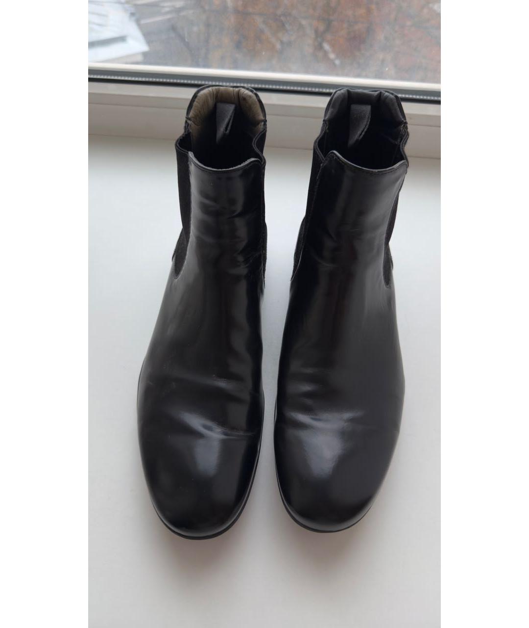 PRADA Черные низкие ботинки из лакированной кожи, фото 2