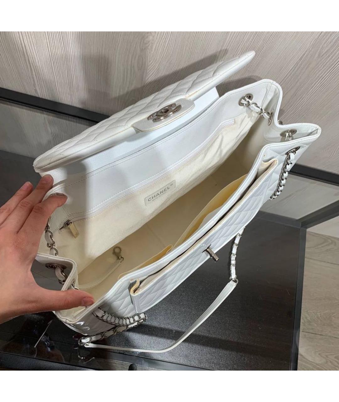 CHANEL Белая кожаная сумка через плечо, фото 7