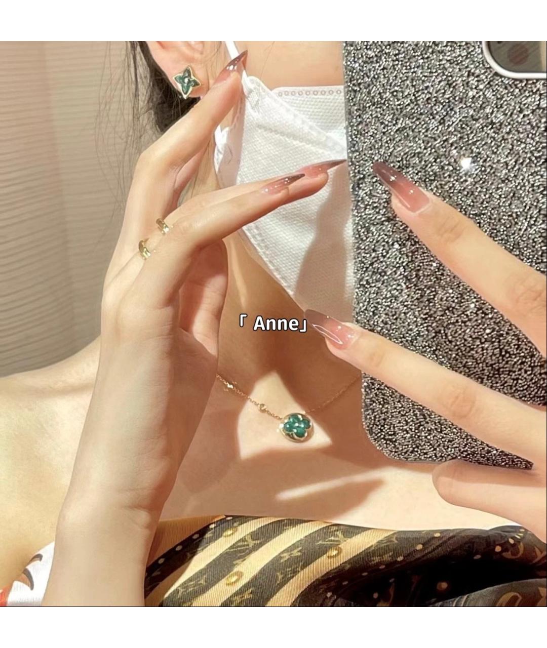 LOUIS VUITTON Золотое колье из розового золота, фото 8