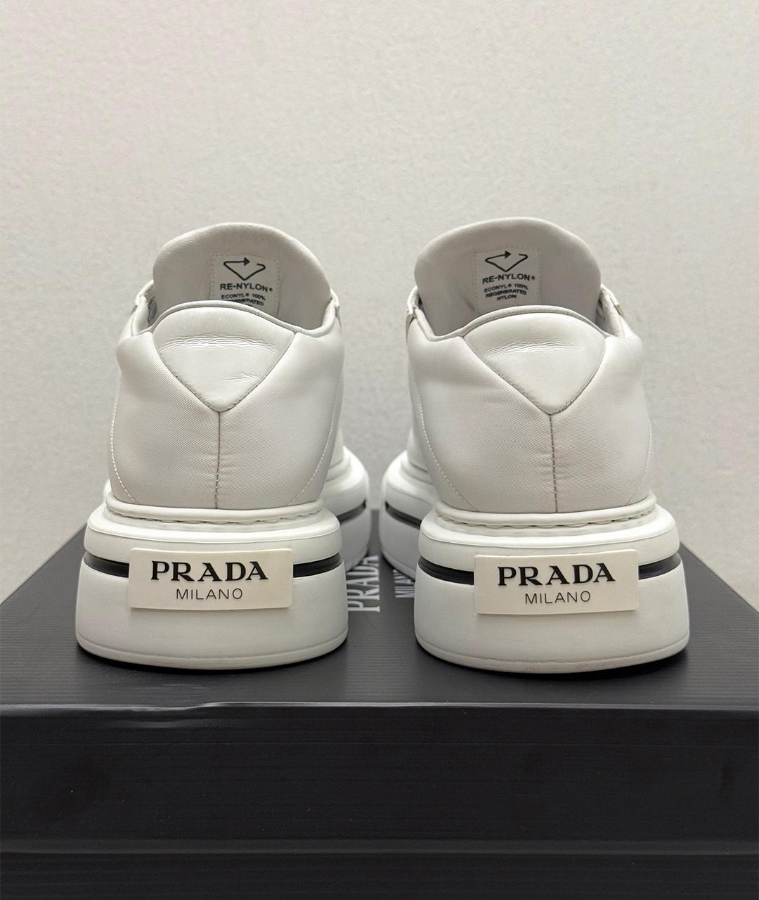 PRADA Белые кожаные кеды, фото 5