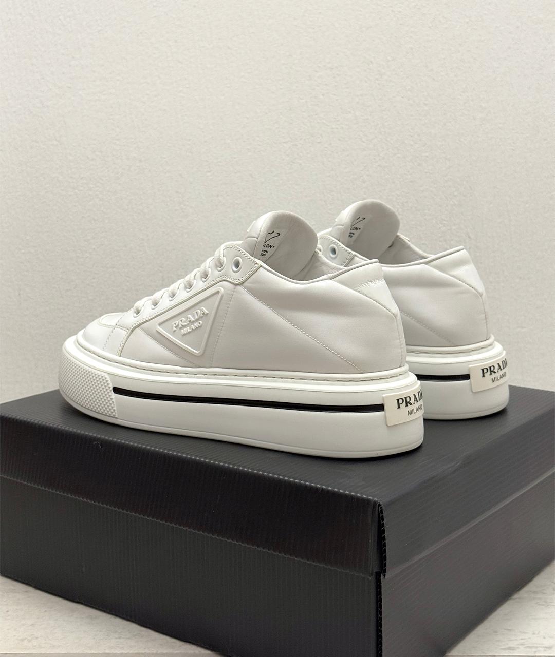 PRADA Белые кожаные кеды, фото 7