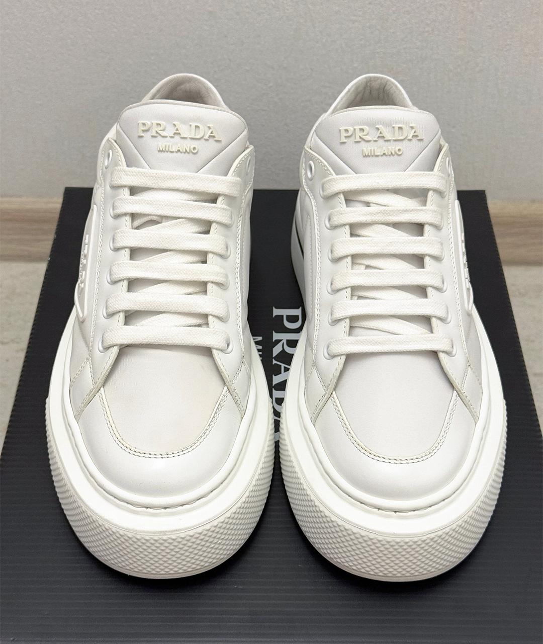 PRADA Белые кожаные кеды, фото 4