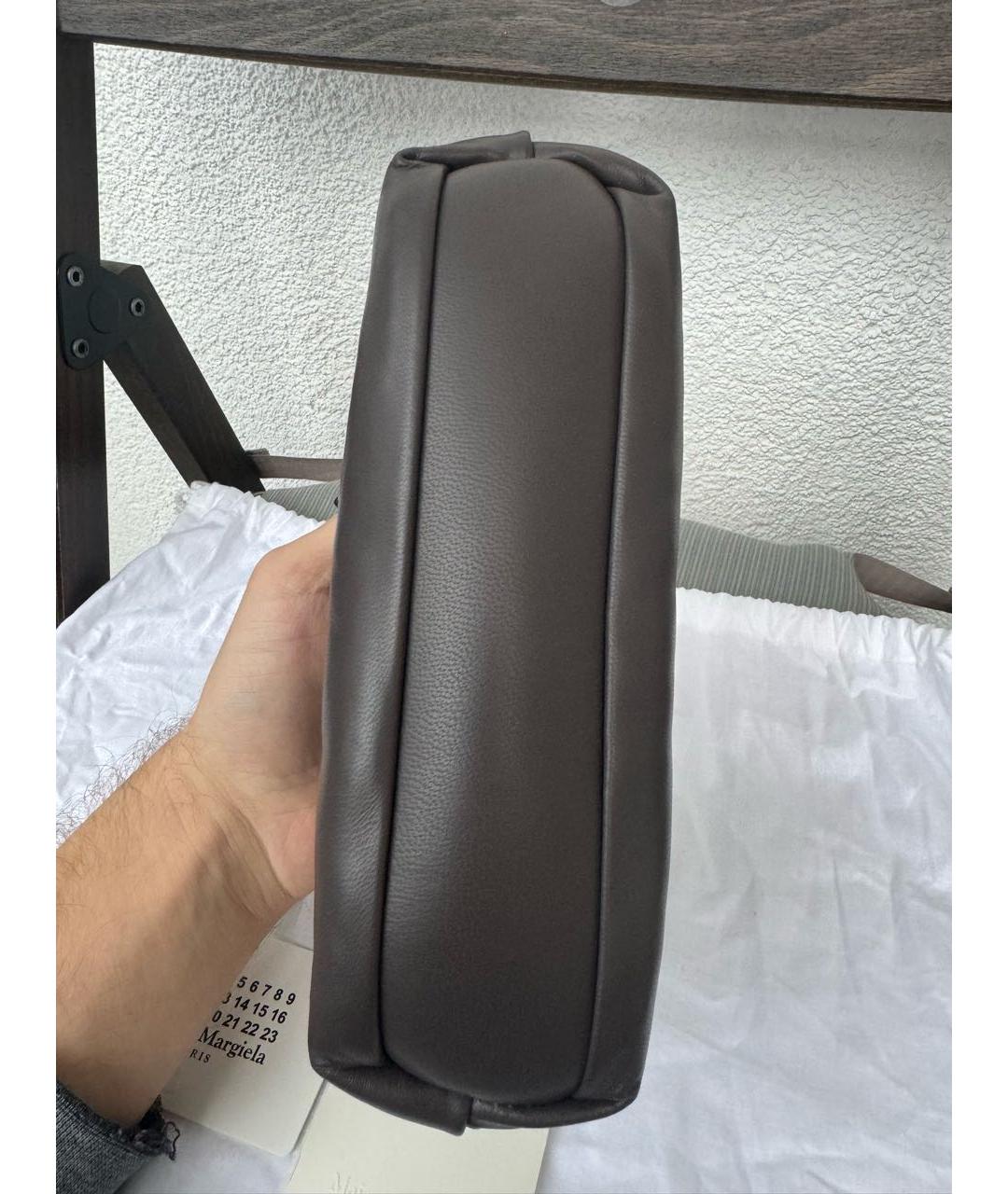 MAISON MARGIELA Антрацитовая кожаная сумка через плечо, фото 5