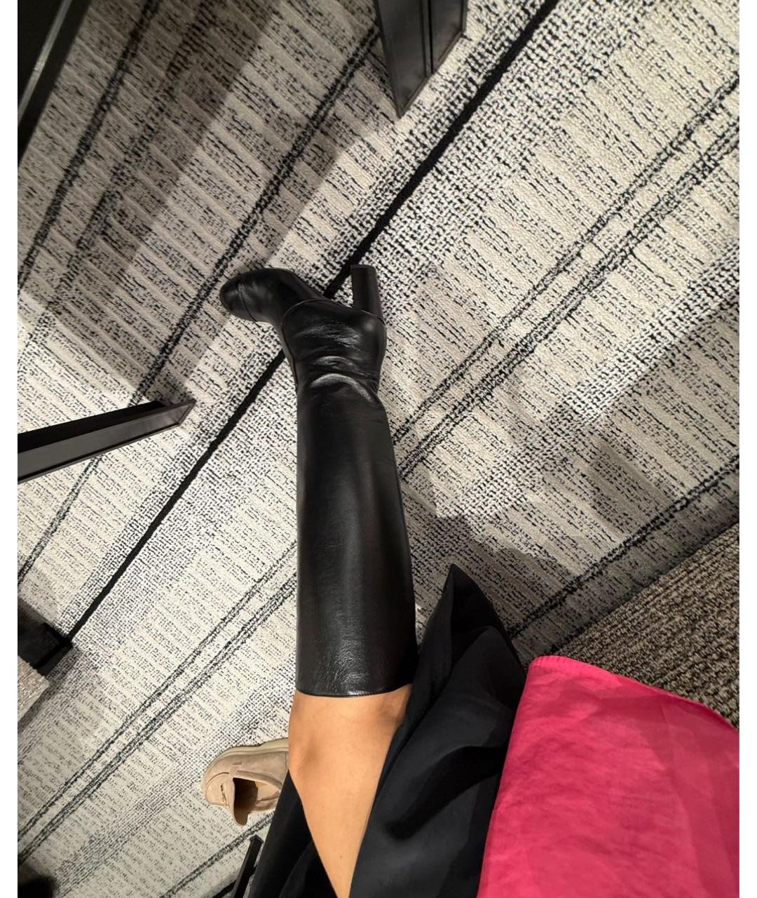 CHANEL Черные кожаные сапоги, фото 2