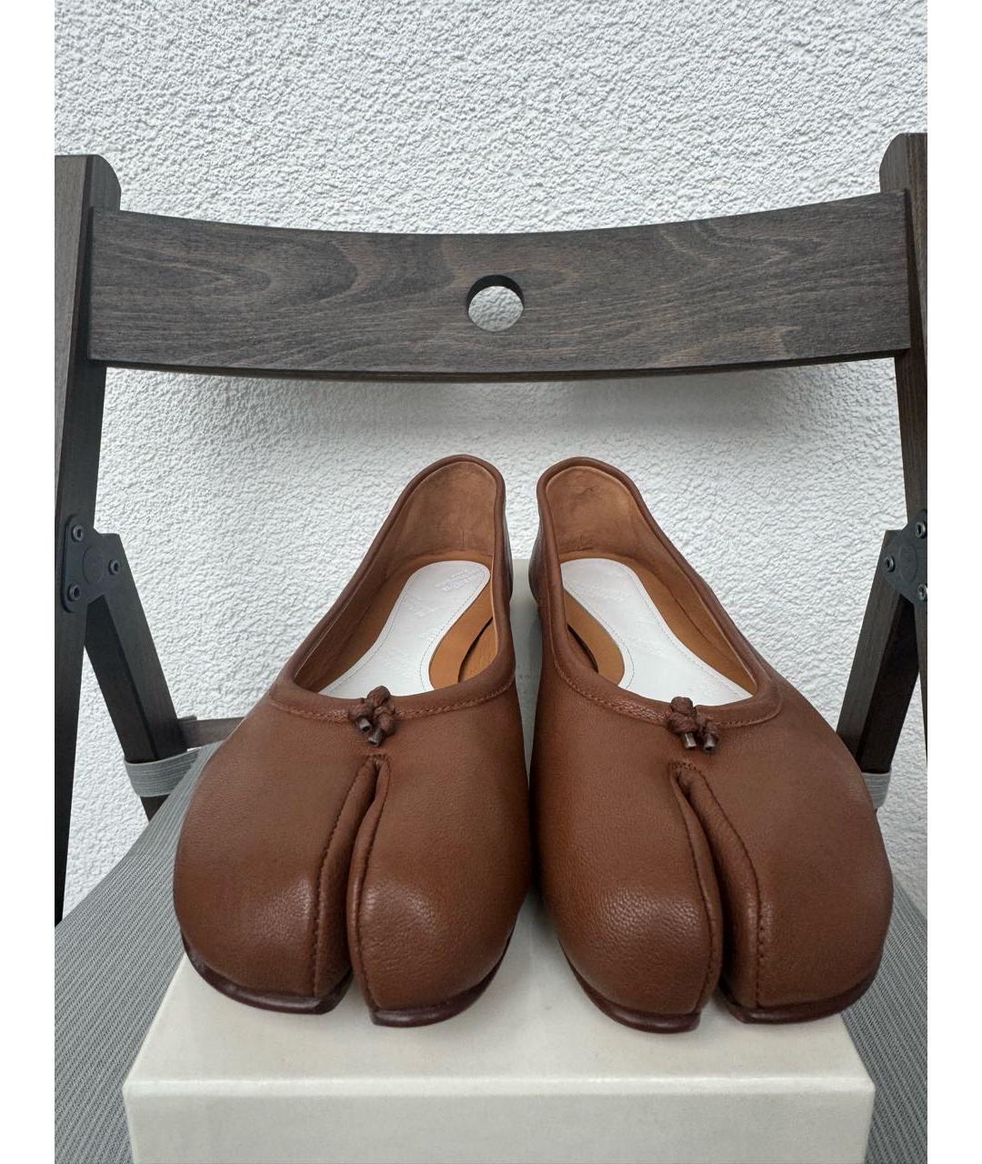 MAISON MARGIELA Коричневые кожаные балетки, фото 3