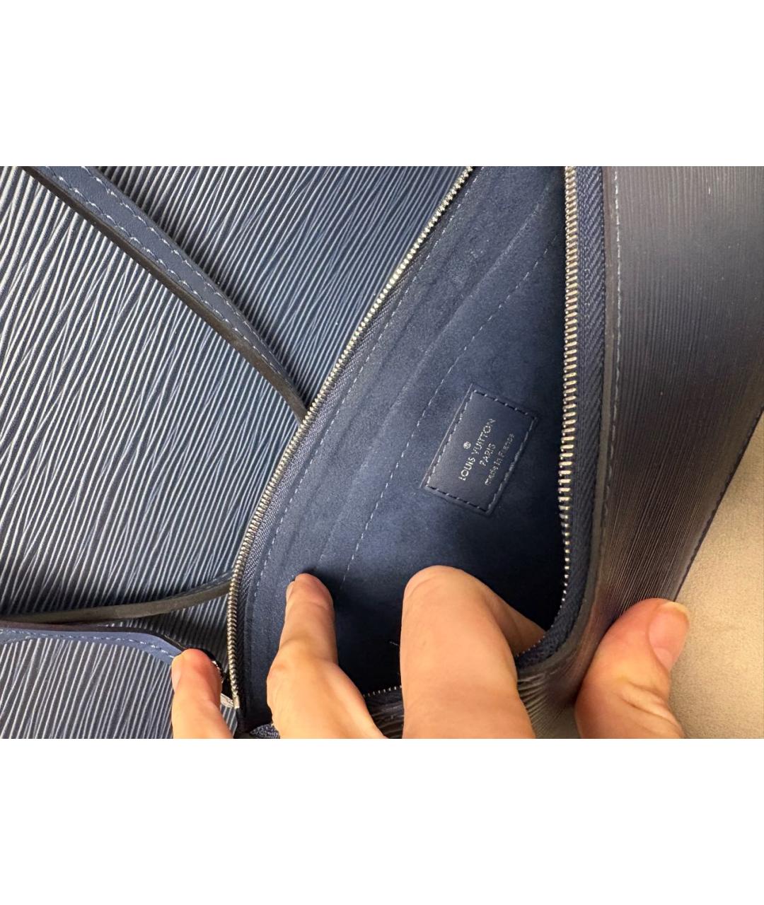 LOUIS VUITTON Темно-синяя кожаная сумка тоут, фото 6