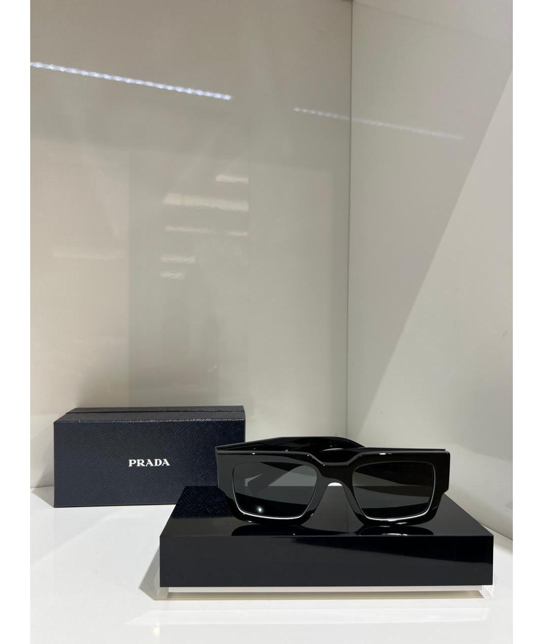 PRADA Черные солнцезащитные очки, фото 3