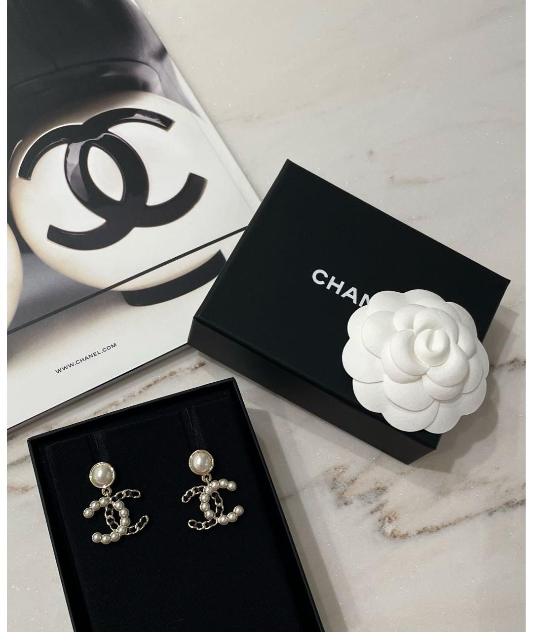 CHANEL Золотые металлические серьги, фото 2