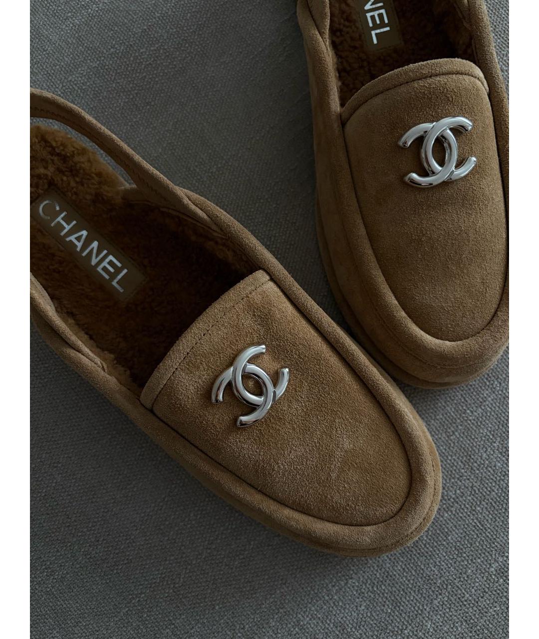 CHANEL Бежевые замшевые мюли, фото 3