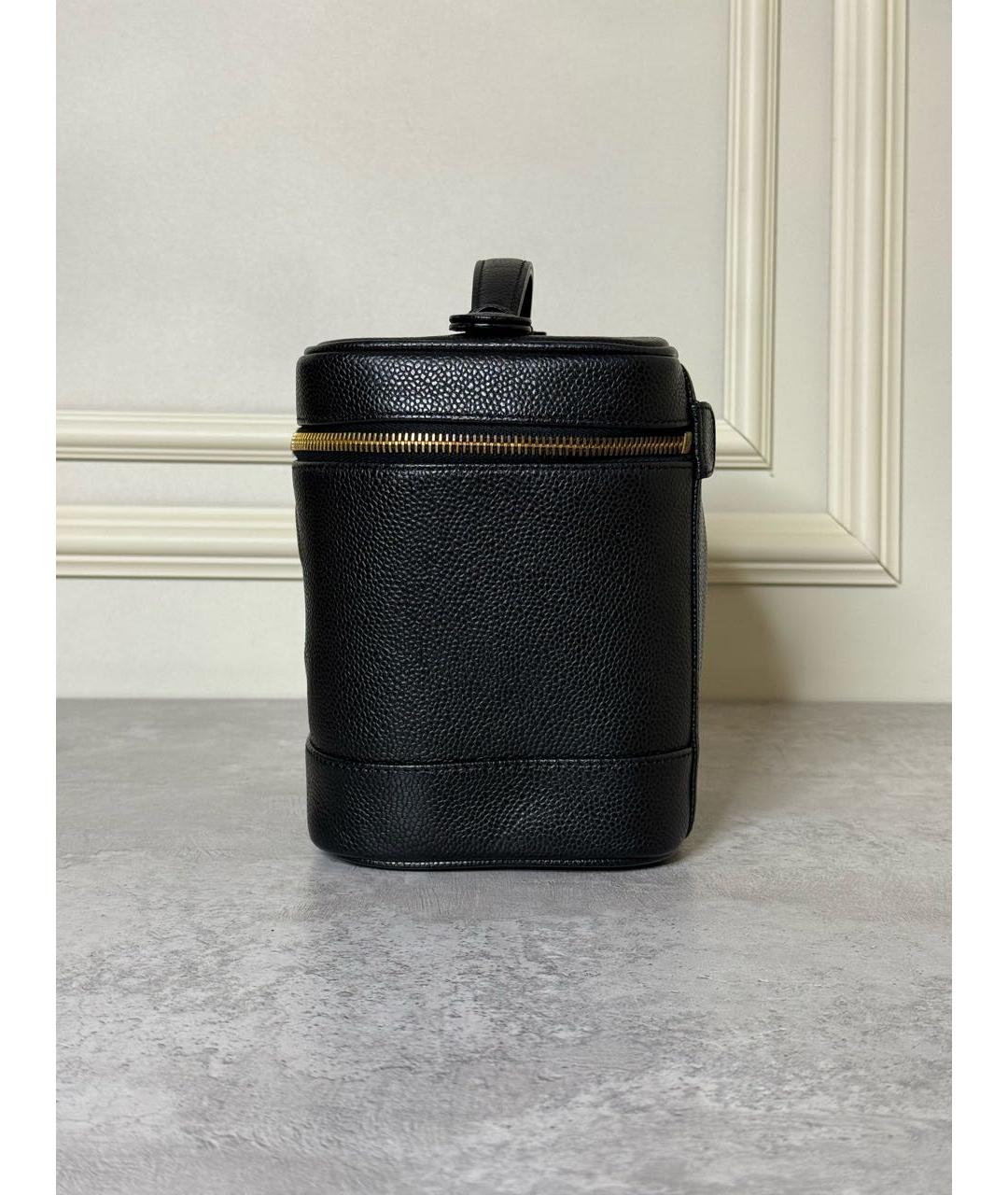 CHANEL Черная кожаная сумка с короткими ручками, фото 3