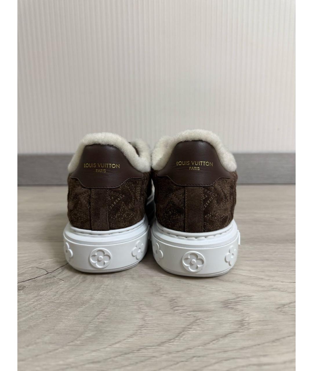 LOUIS VUITTON Коричневые замшевые кроссовки, фото 4