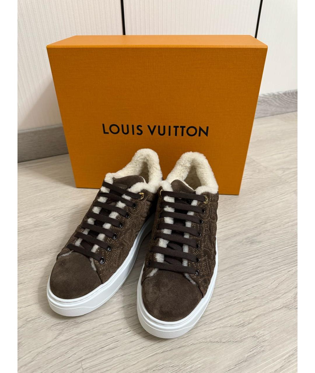LOUIS VUITTON Коричневые замшевые кроссовки, фото 6