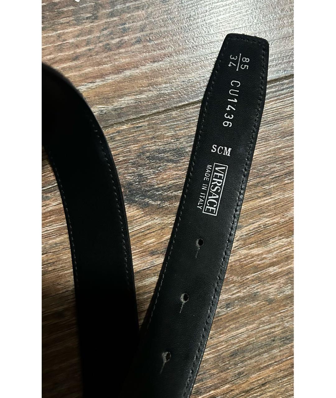 VERSACE Черный ремень из лакированной кожи, фото 3