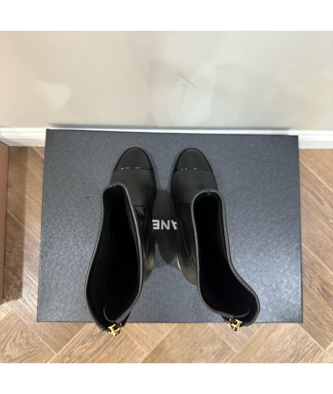 CHANEL Черные кожаные ботильоны, фото 3