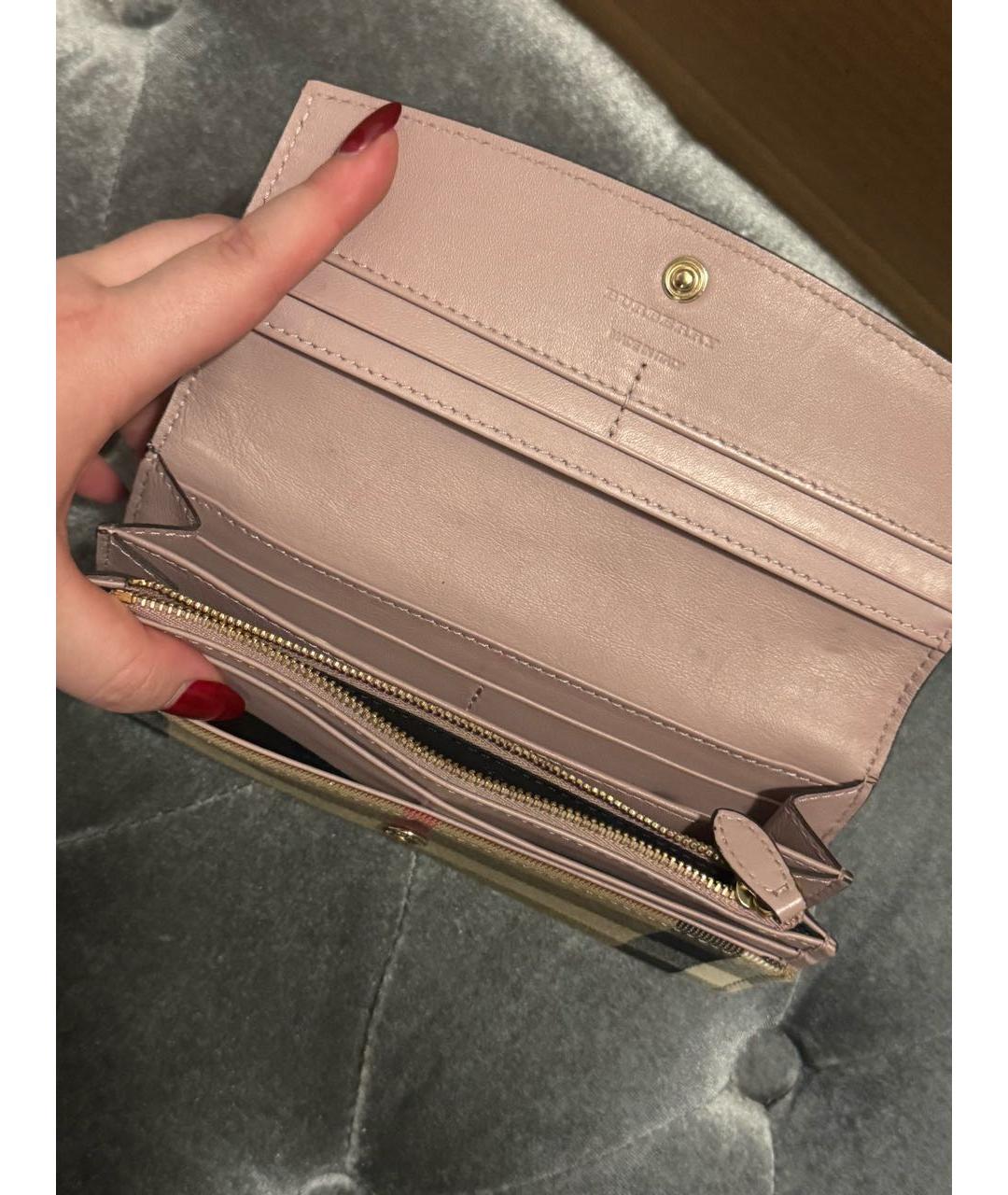 BURBERRY Розовый кожаный кошелек, фото 4
