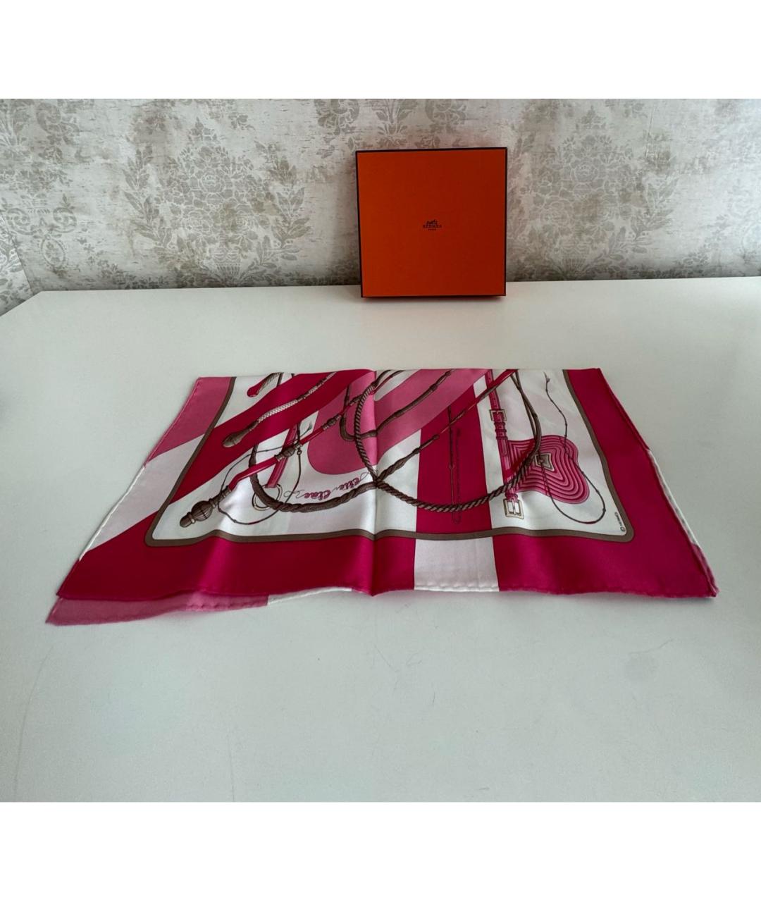 HERMES Розовый шелковый платок, фото 2