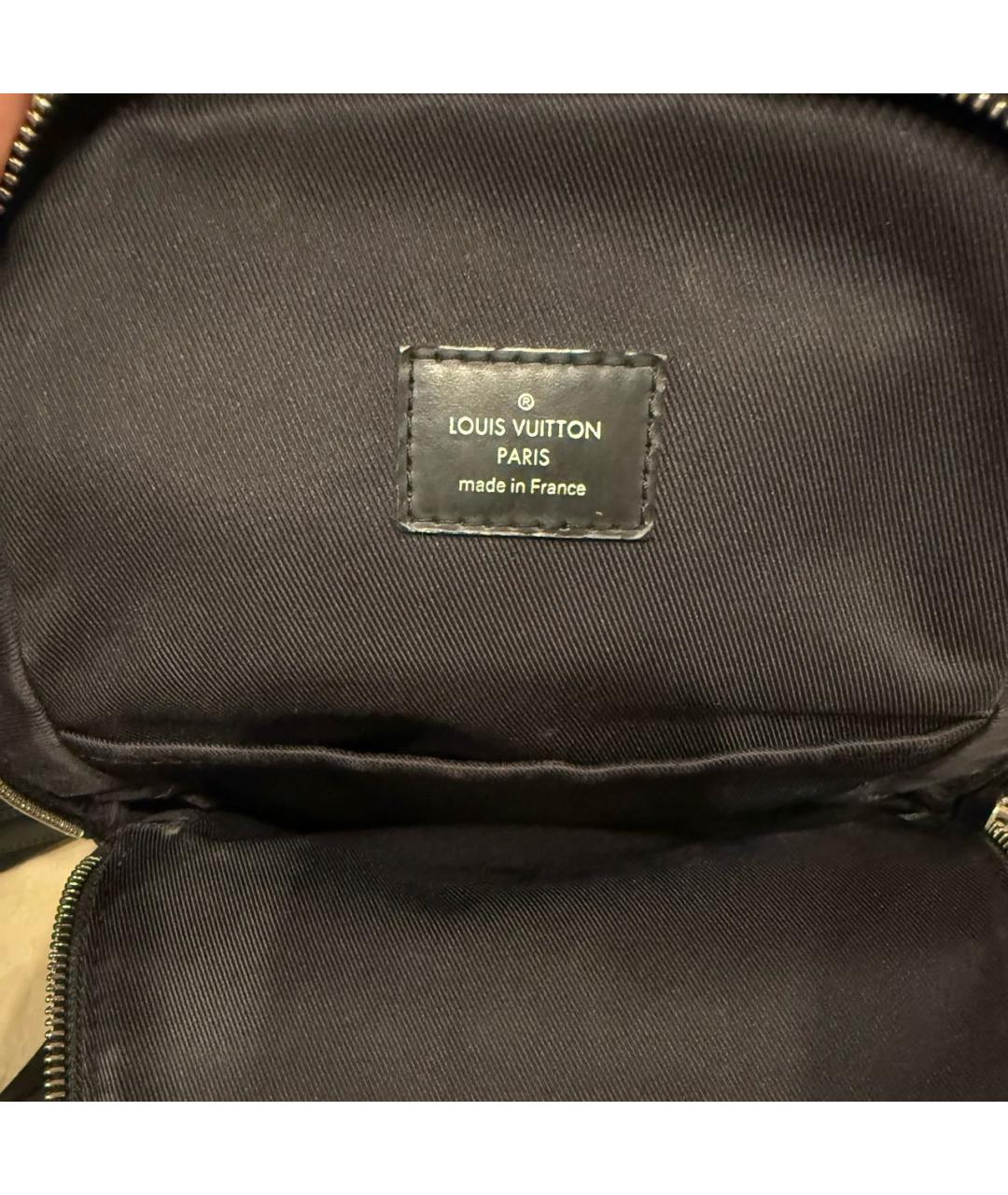 LOUIS VUITTON Антрацитовая кожаная барсетка, фото 6