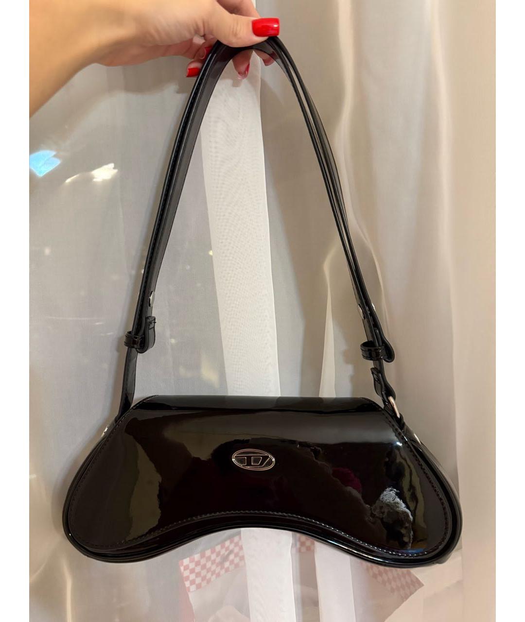 DIESEL Черная сумка с короткими ручками из лакированной кожи, фото 4
