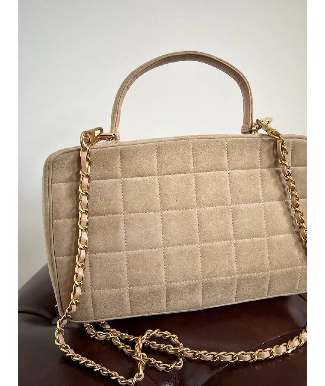 CHANEL Бежевая замшевая сумка с короткими ручками, фото 5