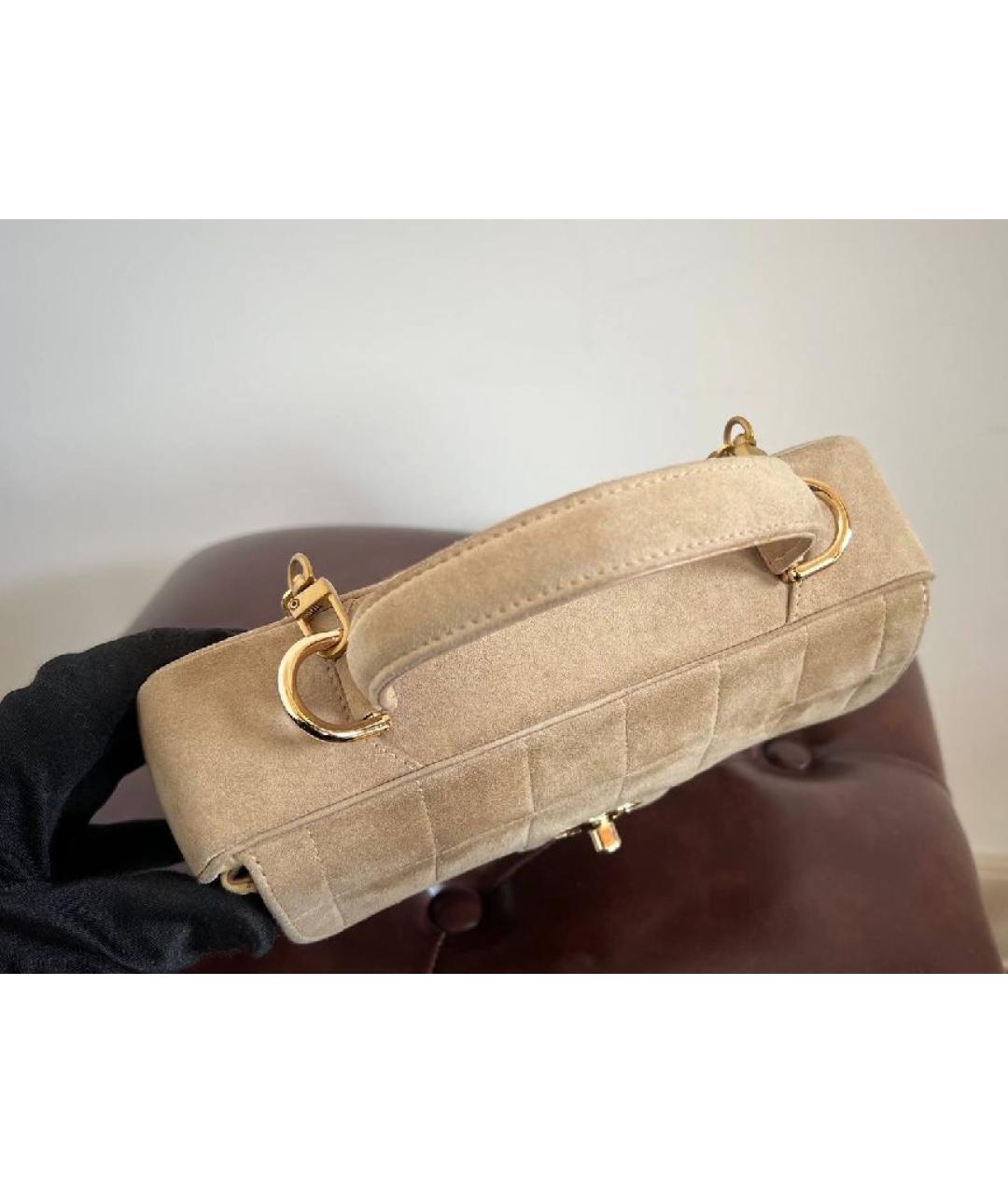 CHANEL Бежевая замшевая сумка с короткими ручками, фото 6