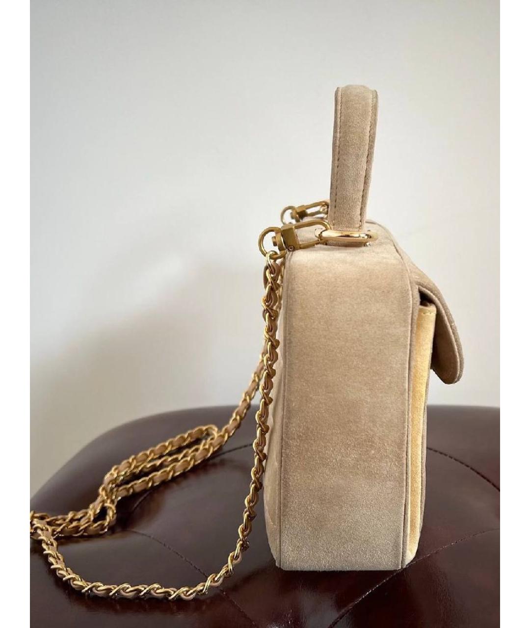 CHANEL Бежевая замшевая сумка с короткими ручками, фото 3