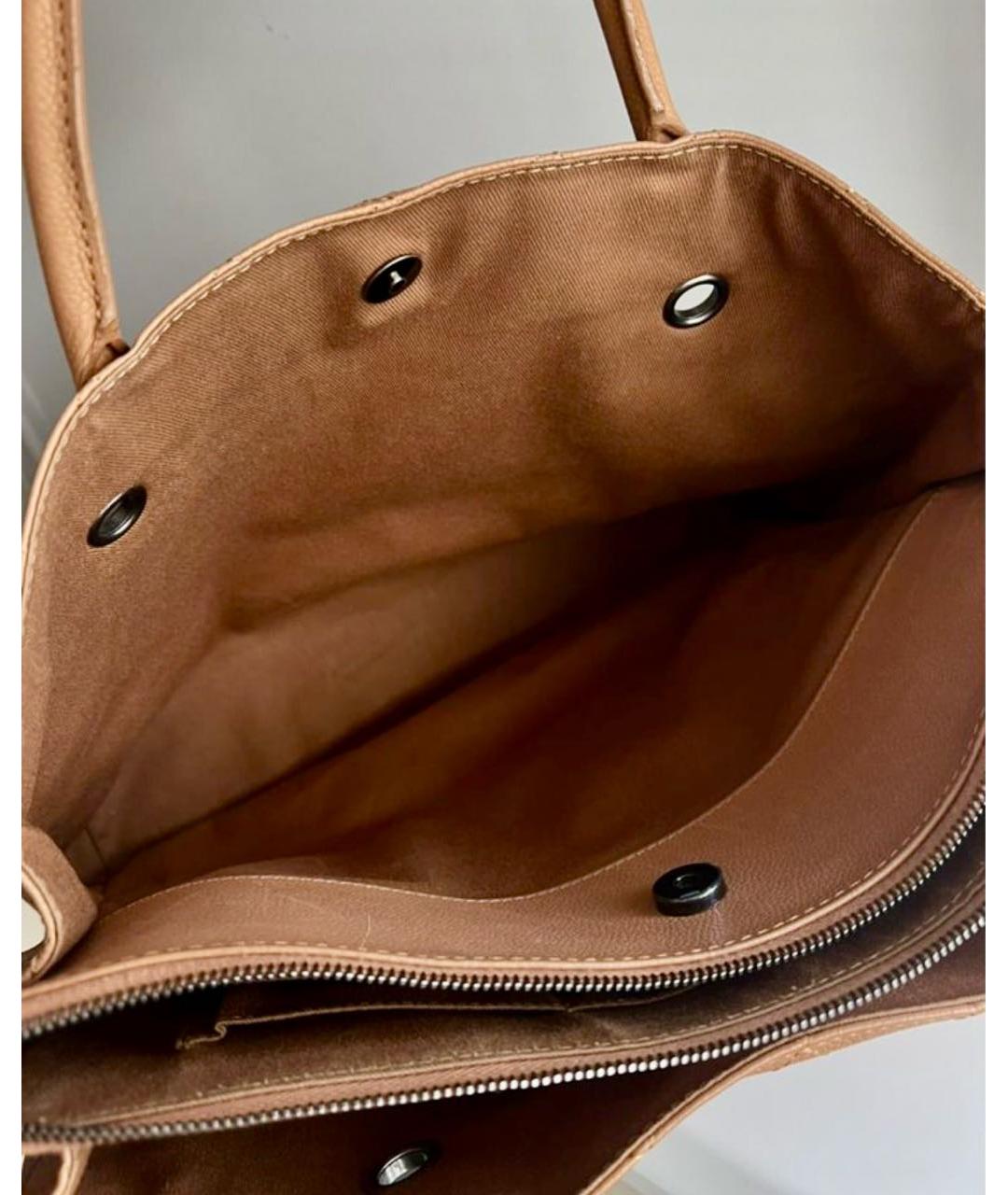 CHANEL Коричневая кожаная сумка с короткими ручками, фото 8