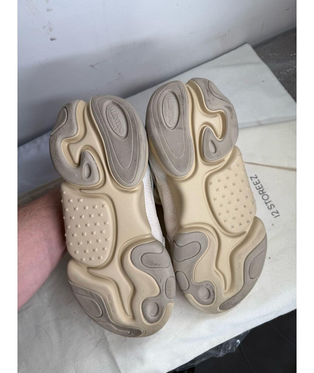 VALENTINO Белые кожаные кроссовки, фото 5