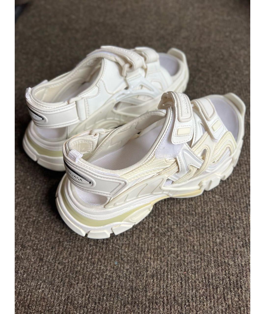 BALENCIAGA Белые сандалии, фото 2