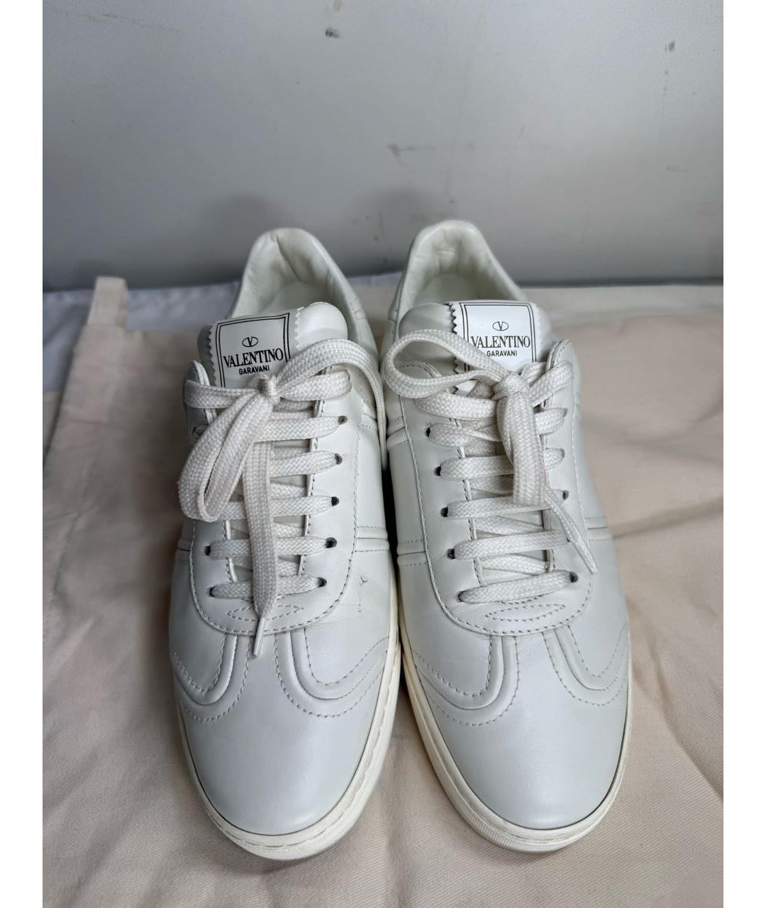 VALENTINO Белые кожаные кеды, фото 2