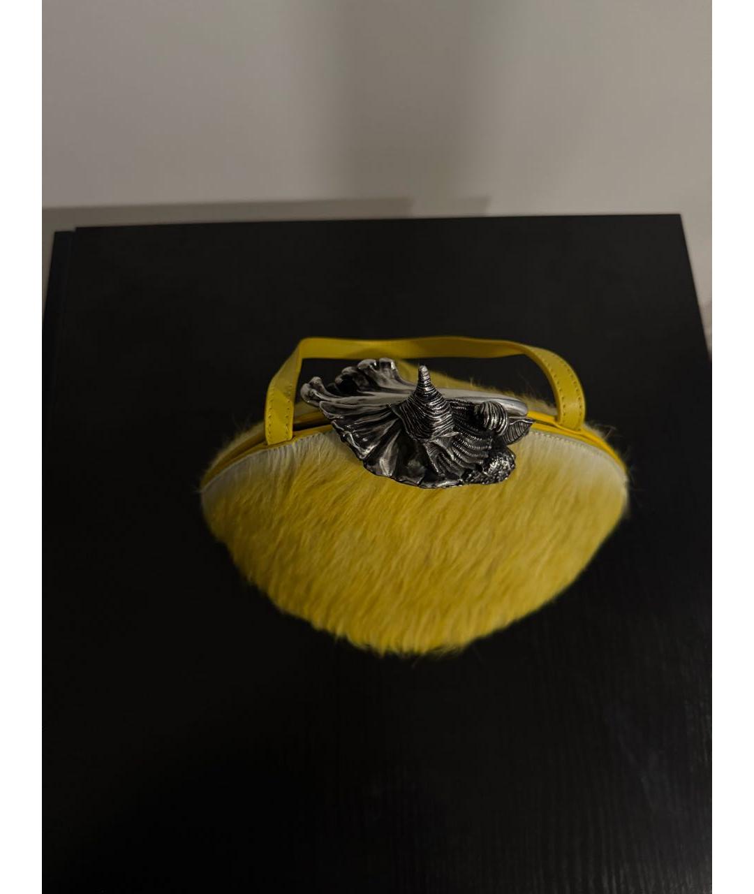 ACNE STUDIOS Желтая кожаная сумка с короткими ручками, фото 6