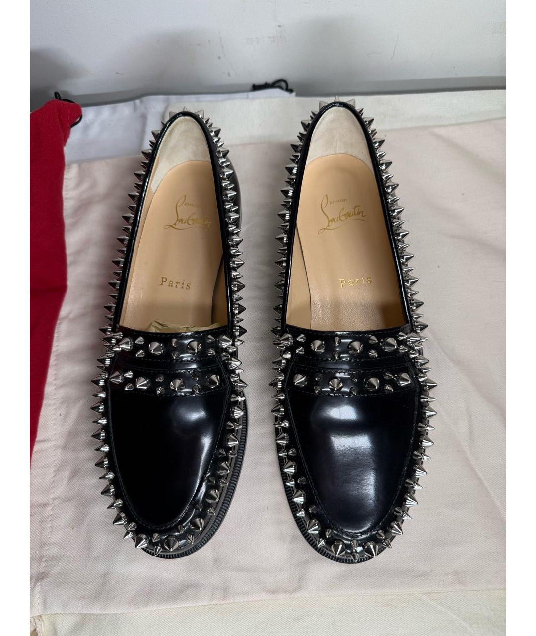 CHRISTIAN LOUBOUTIN Черные лоферы из лакированной кожи, фото 3