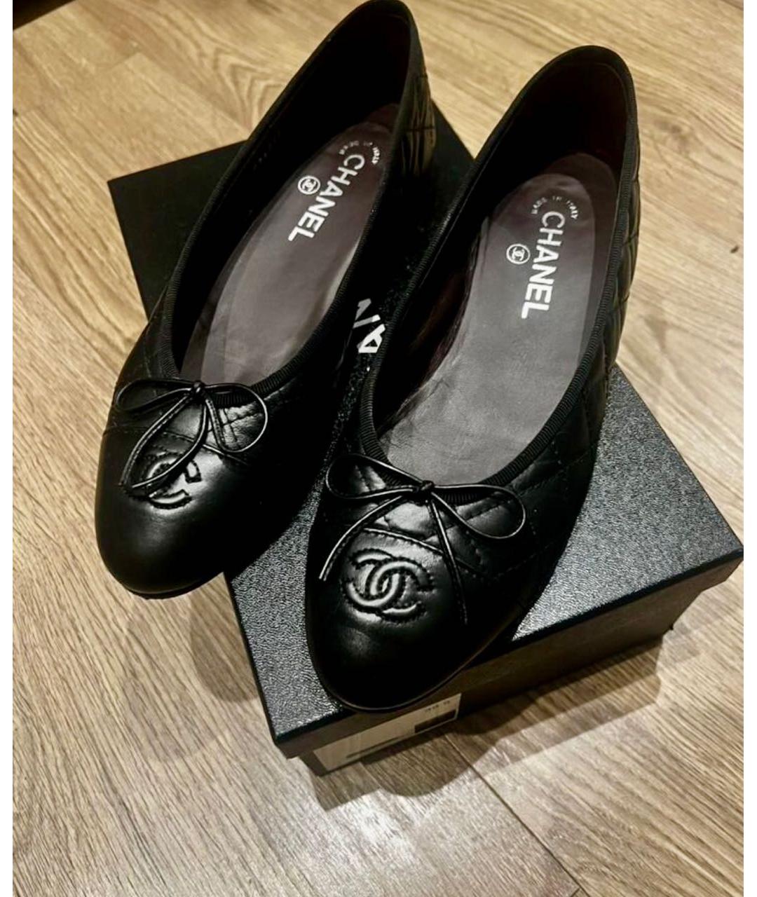 CHANEL Черные кожаные балетки, фото 3