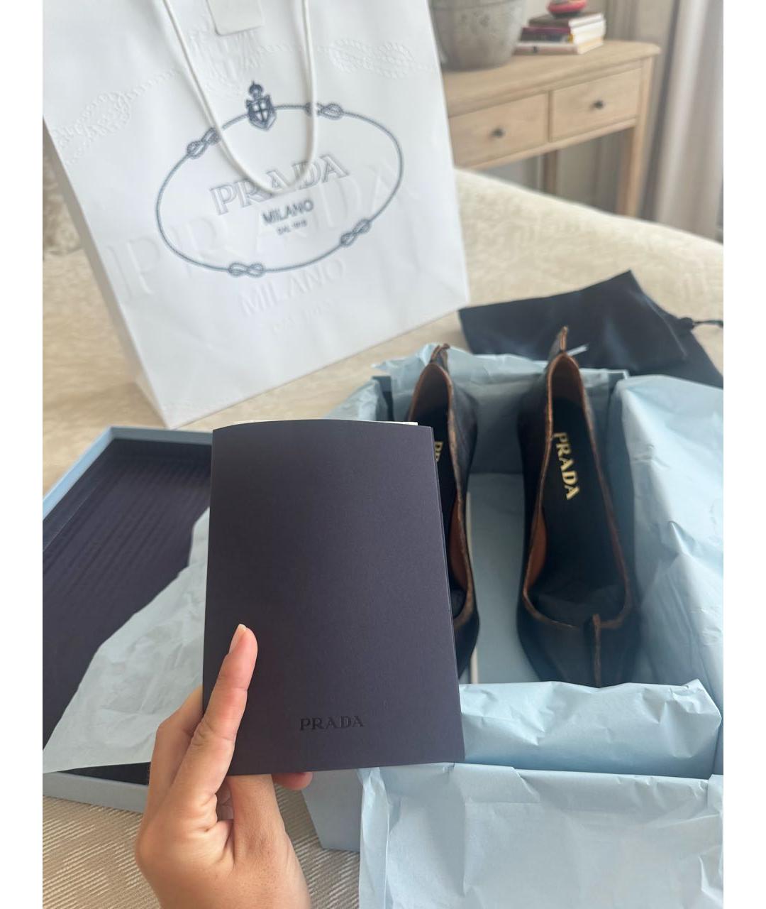 PRADA Черные кожаные туфли, фото 5