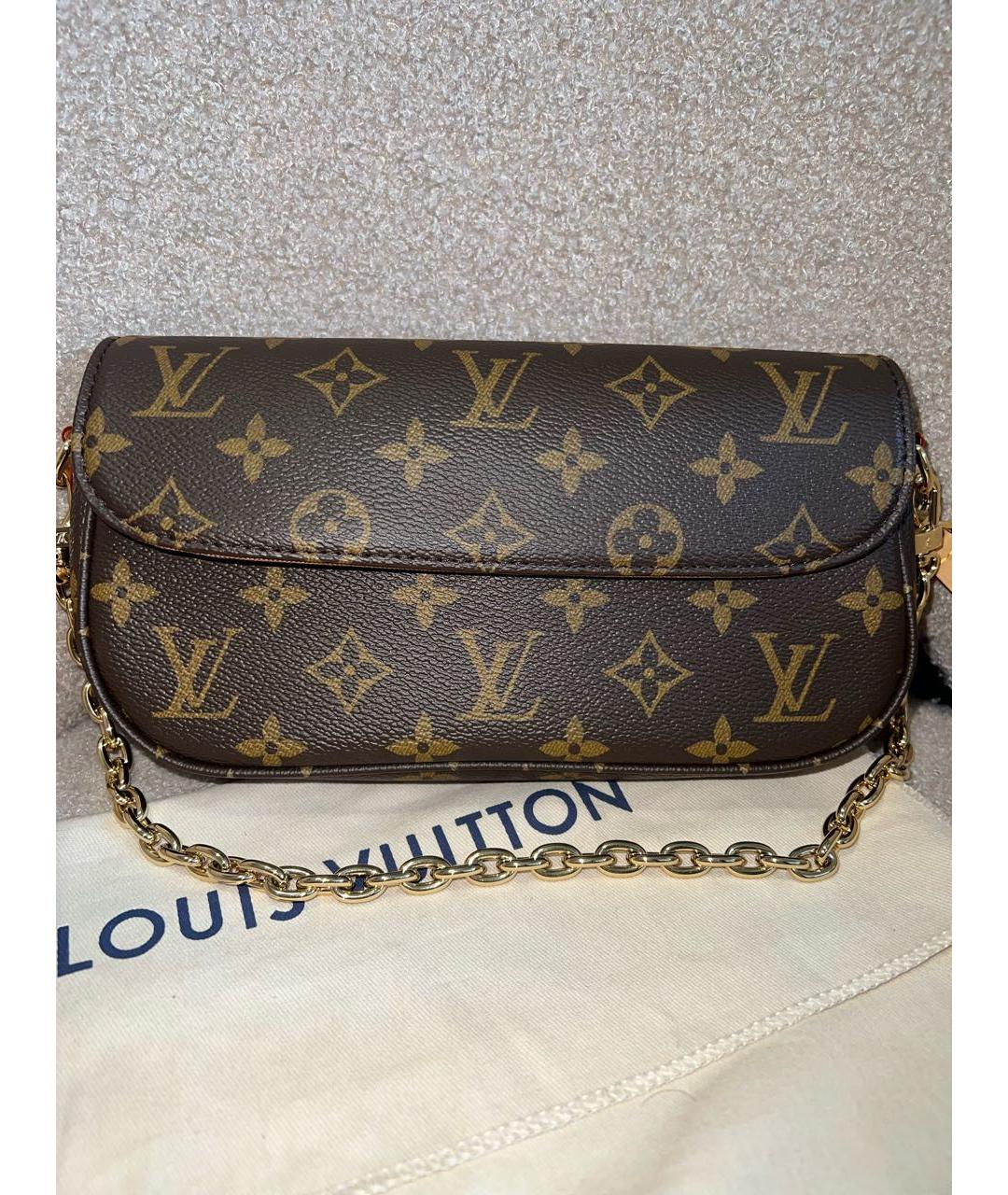 LOUIS VUITTON Коричневая кожаная сумка через плечо, фото 9