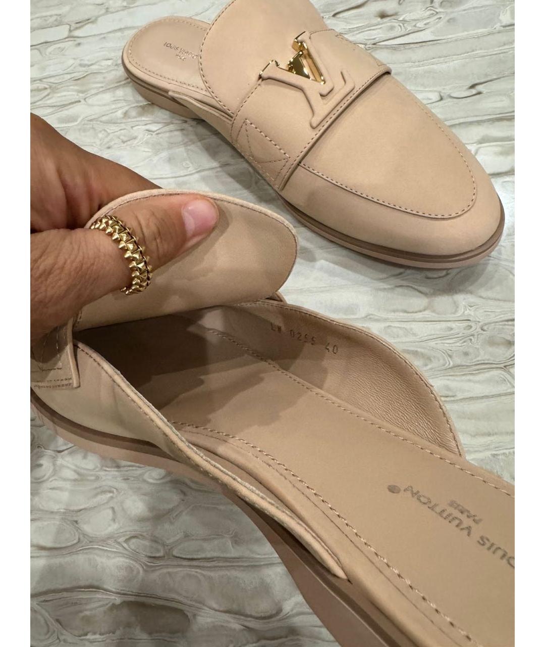 LOUIS VUITTON Бежевые замшевые лоферы, фото 4