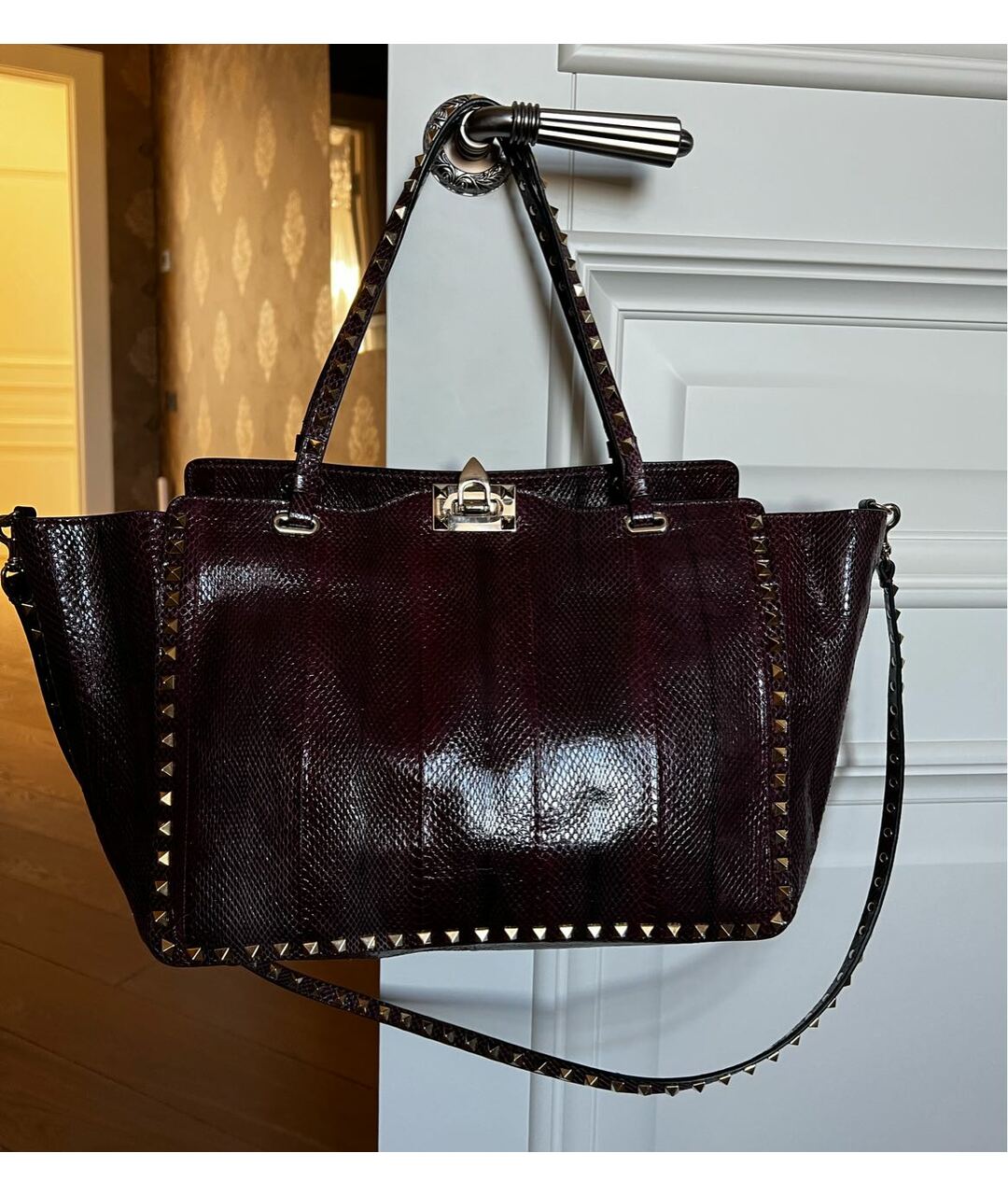 VALENTINO Бордовая сумка тоут из экзотической кожи, фото 2