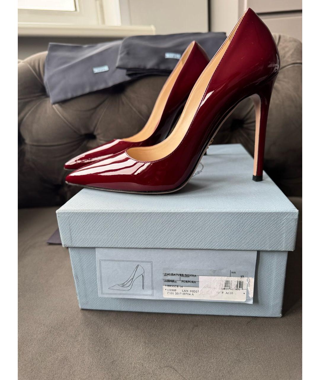 PRADA Бордовые туфли из лакированной кожи, фото 5