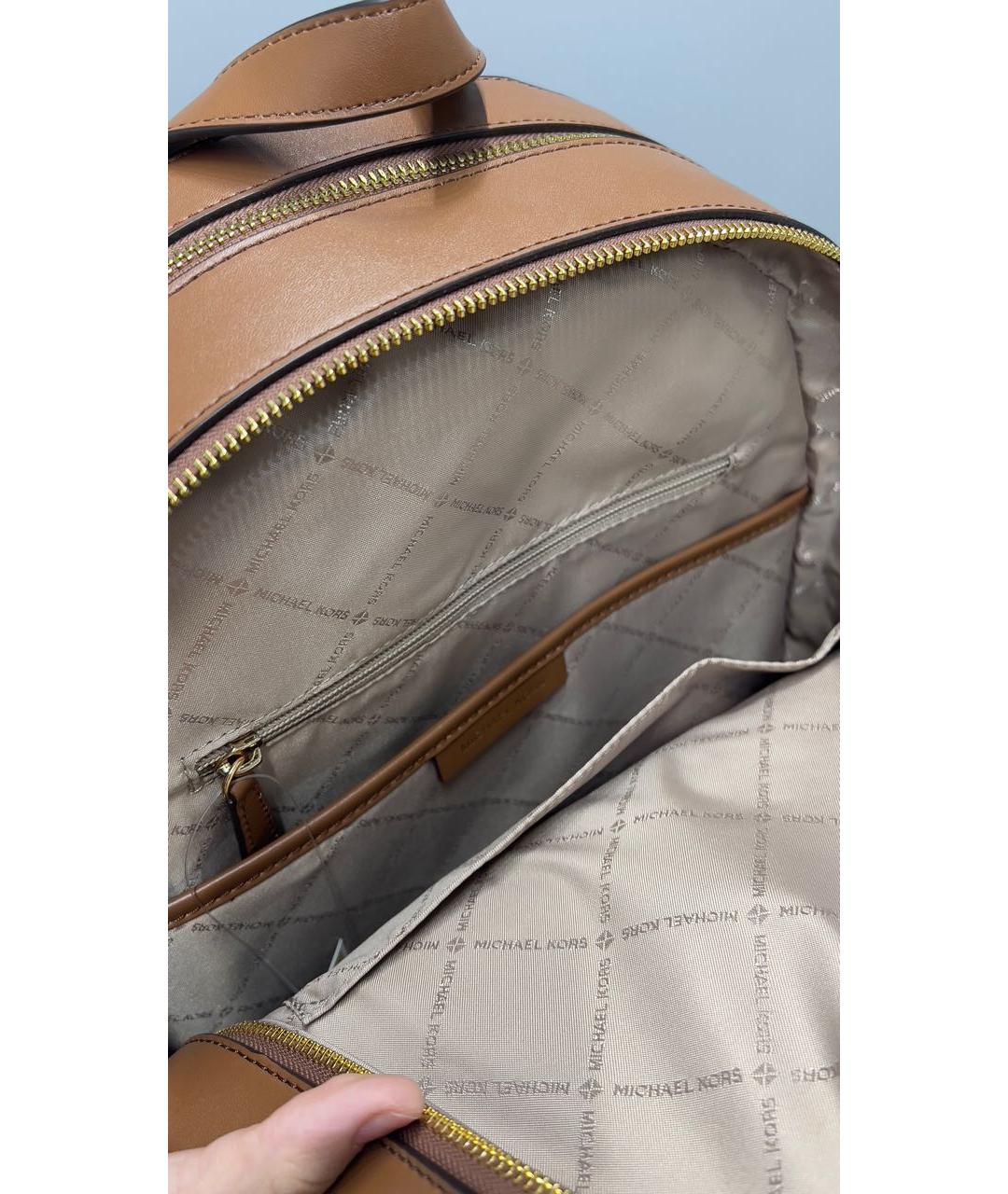 MICHAEL KORS Бежевый кожаный рюкзак, фото 4