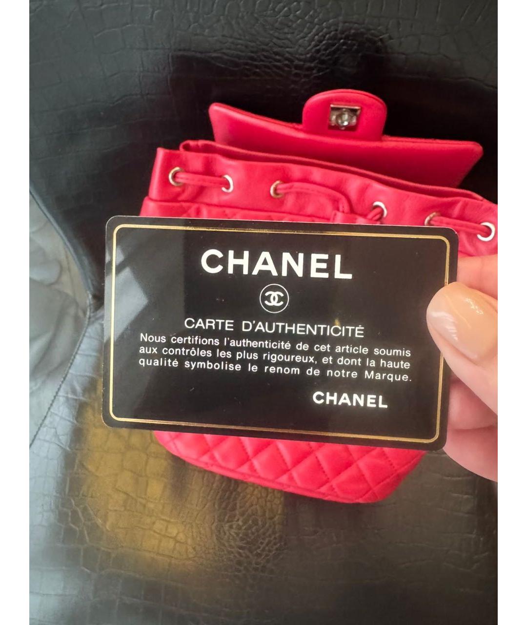 CHANEL Красный кожаный рюкзак, фото 5