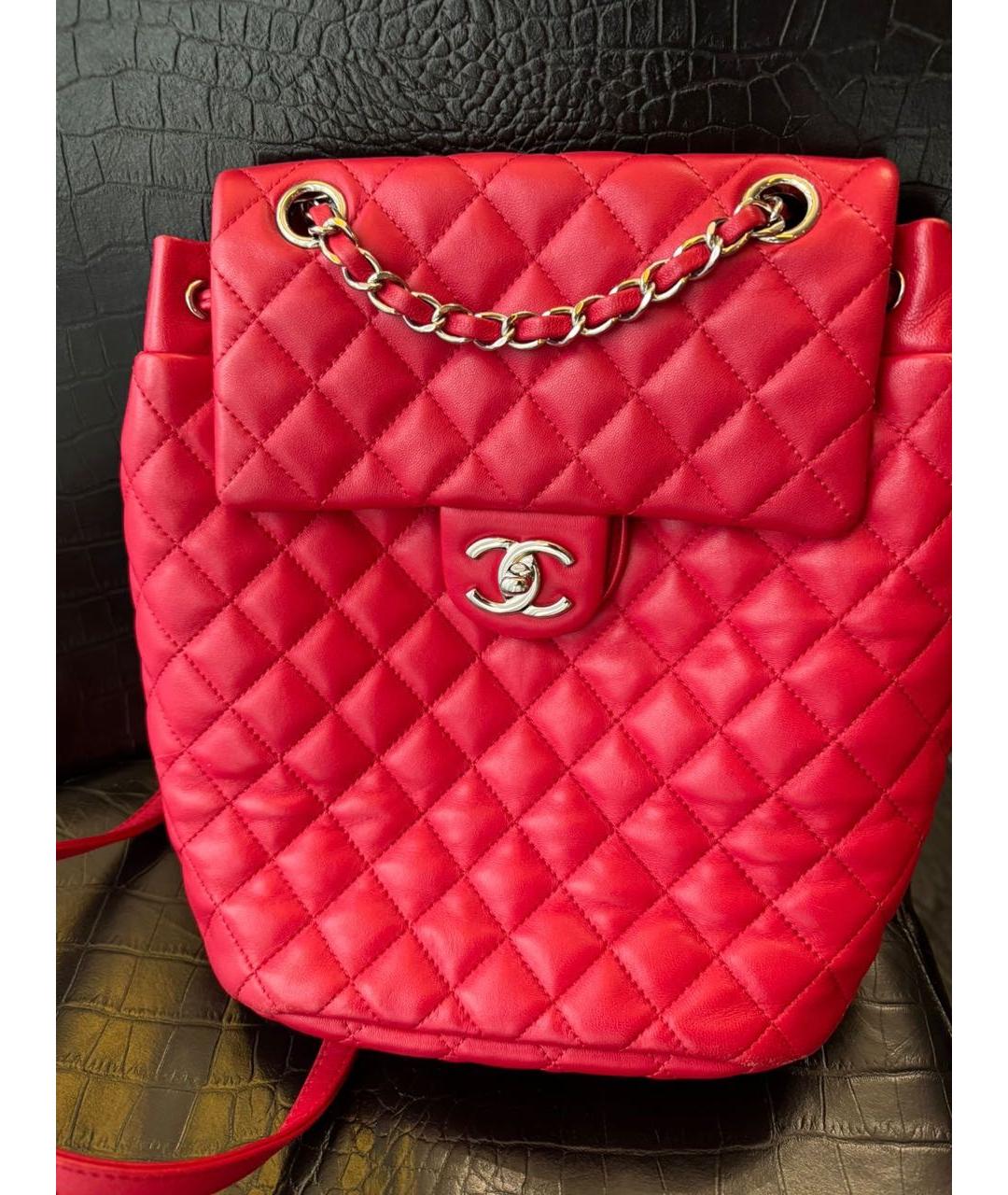 CHANEL Красный кожаный рюкзак, фото 9