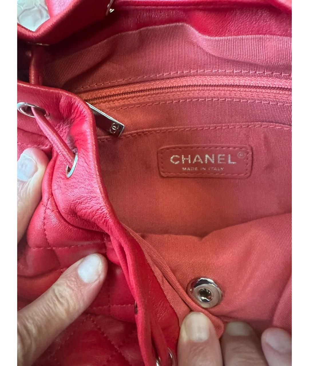 CHANEL Красный кожаный рюкзак, фото 8