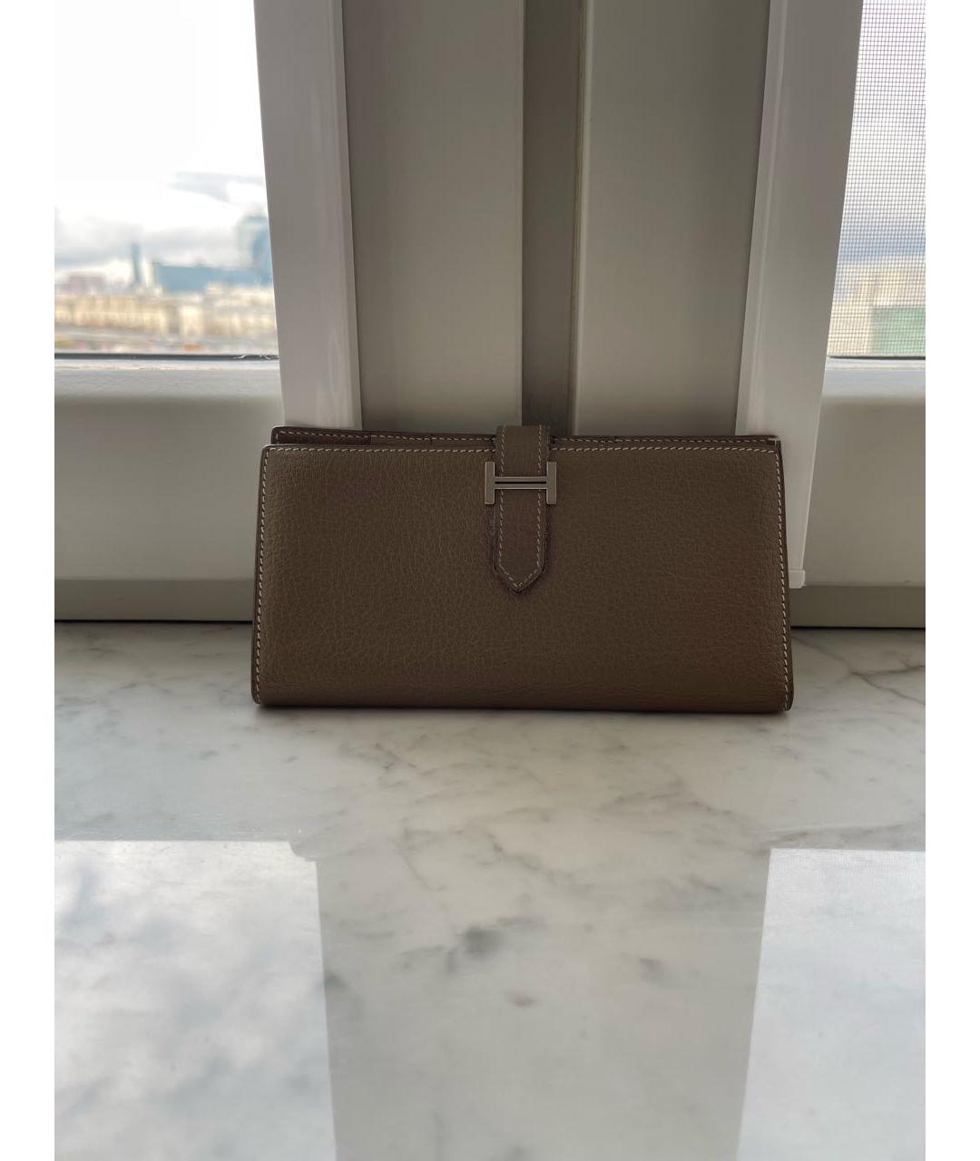 HERMES Бежевый кожаный кошелек, фото 2