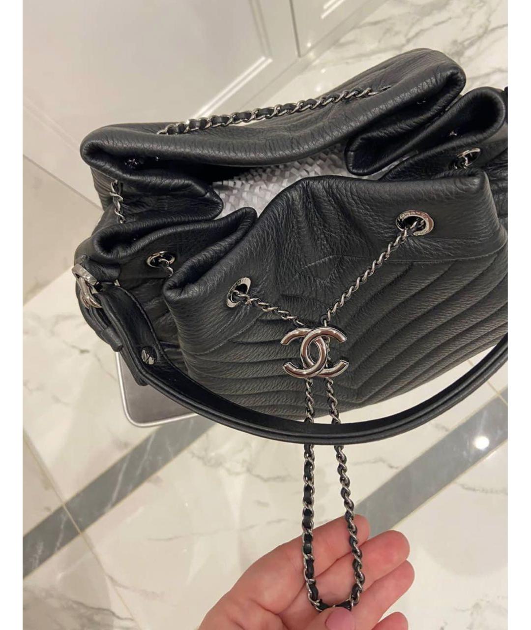 CHANEL Черная кожаная сумка тоут, фото 3