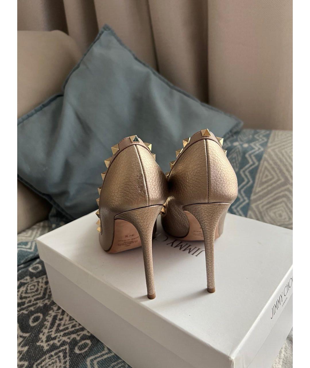 VALENTINO Золотые кожаные туфли, фото 4