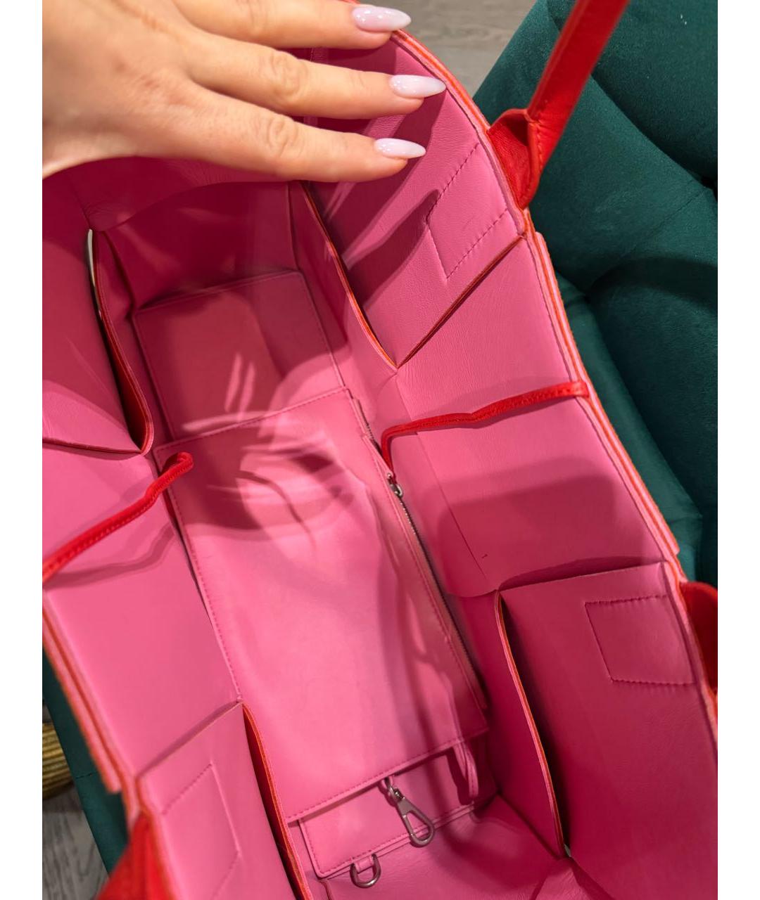 BOTTEGA VENETA Красная кожаная сумка тоут, фото 3