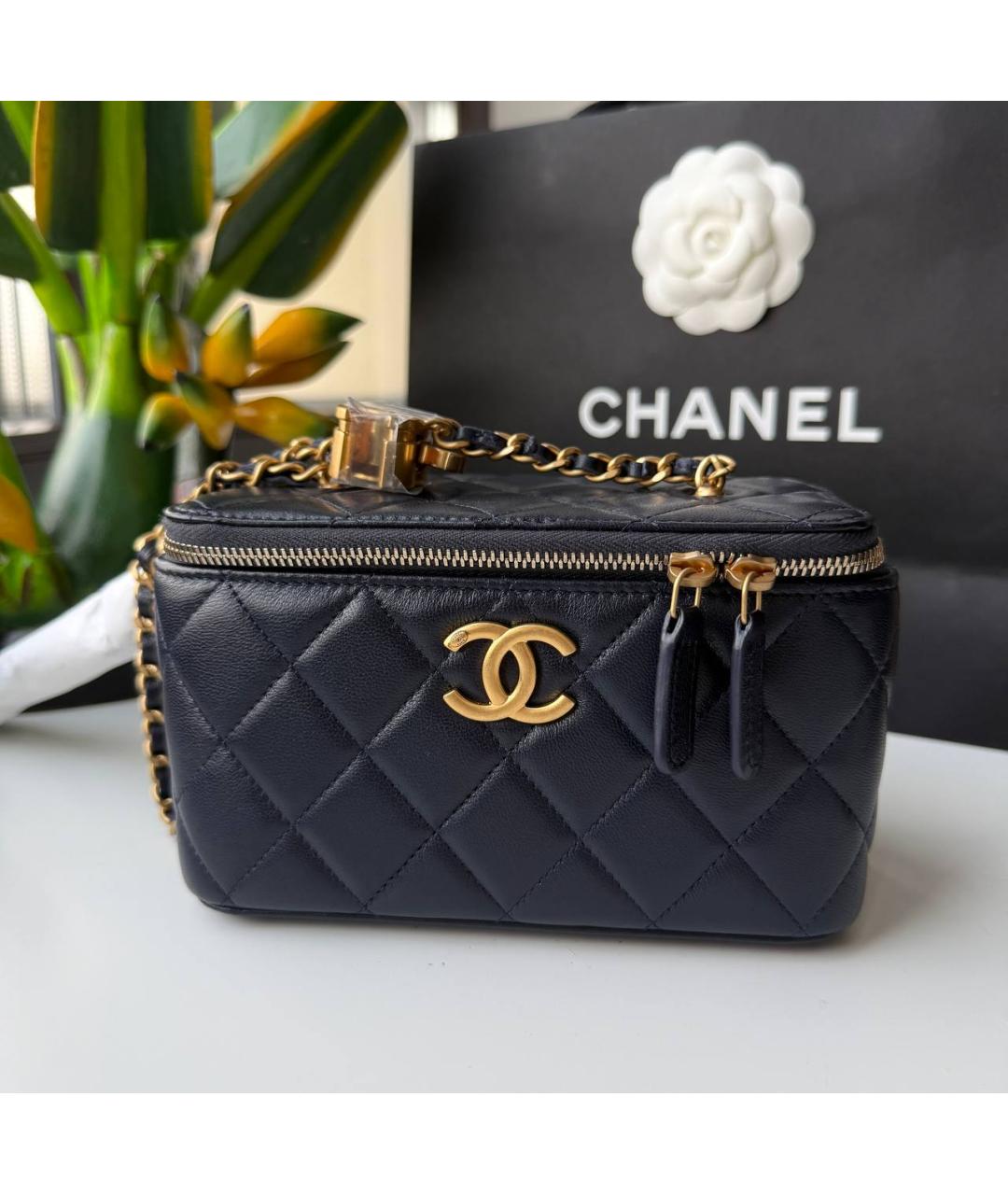 CHANEL Черная кожаная сумка через плечо, фото 7