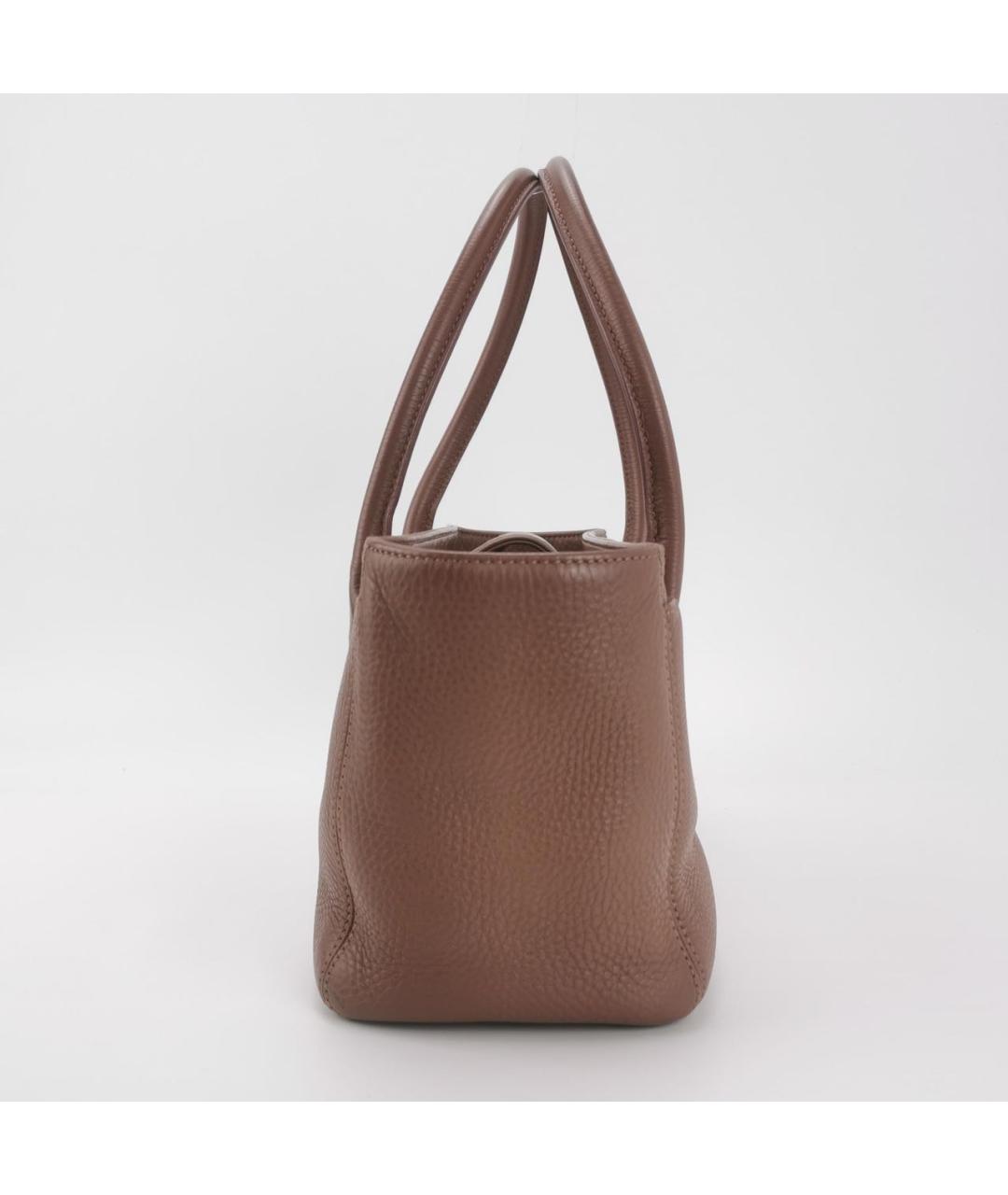 CHANEL Коричневая кожаная сумка с короткими ручками, фото 3